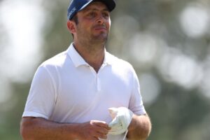 Watch Francesco Molinari make an ace to make the cut