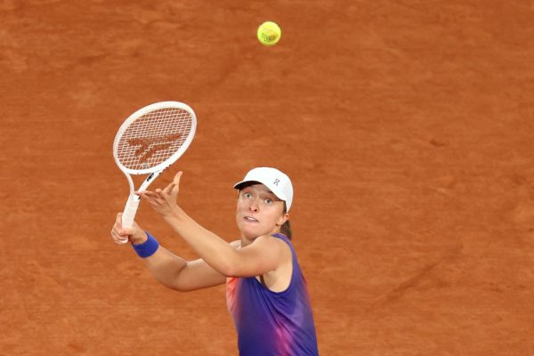 Paris | Birthday girl Swiatek re-sets