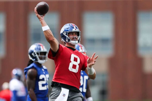 Daniel Jones #8 of the New York Giants throws the ball during New York Giants OTA Offseason Workouts at NY Giants Quest Diagnostics Training Center on June 06, 2024 in East Rutherford, New Jersey.