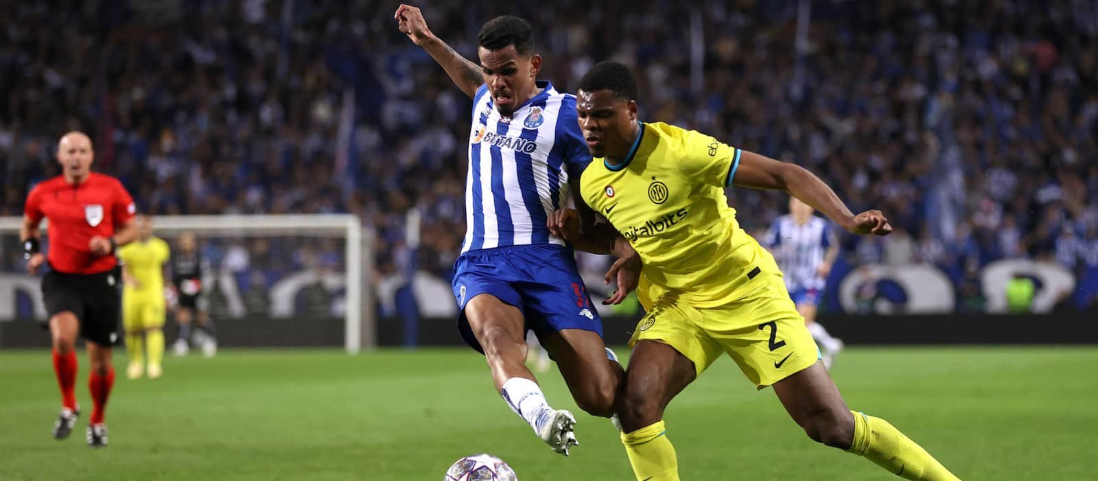 Denzel Dumfries: Inter Milan chief says long-term Man United target told him he wants to stay - Man United News And Transfer News