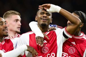 Jorrel Hato: Manchester United defensive target insists he wants to stay at Ajax next season - Man United News And Transfer News