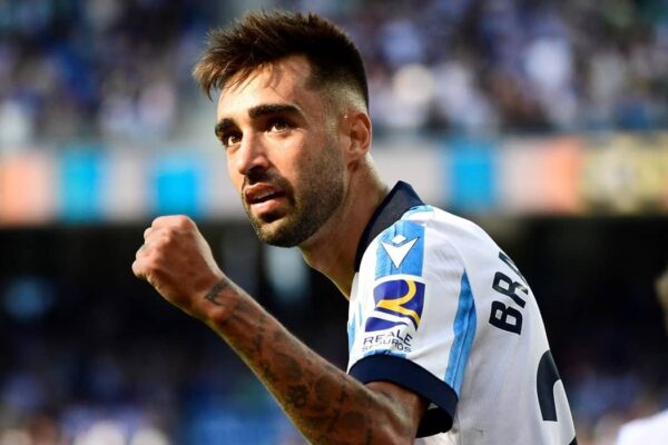 Manchester United, Aston Villa to face off for versatile Spaniard Brais Mendez - Man United News And Transfer News