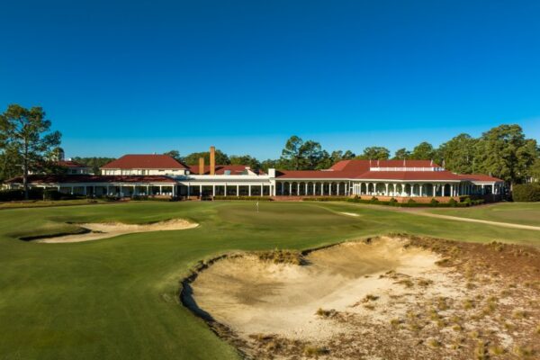 Pinehurst No. 2 serves up a dish of classic humility