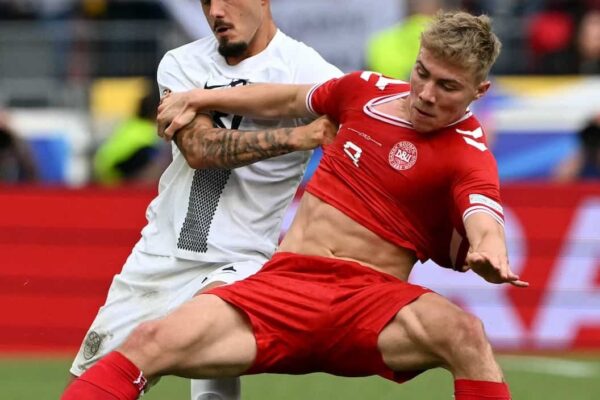 Rasmus Hojlund struggles to leave his mark as Denmark draw 1-1 vs. Slovenia in Euro 2024 clash - Man United News And Transfer News
