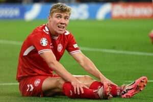 Rasmus Hojlund and Christian Eriksen struggle as Denmark exit Euro 2024 - Man United News And Transfer News