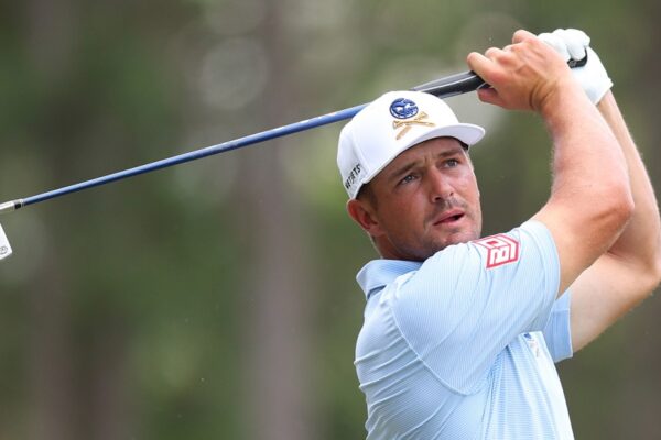The Physics Behind Bryson DeChambeau’s Curved Irons: An Explanation Bryson DeChambeau’s irons have bulge. Here’s what that means
