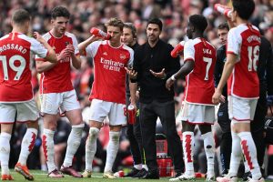 Theo Walcott claims Arsenal star is 'number one' in the Premier League