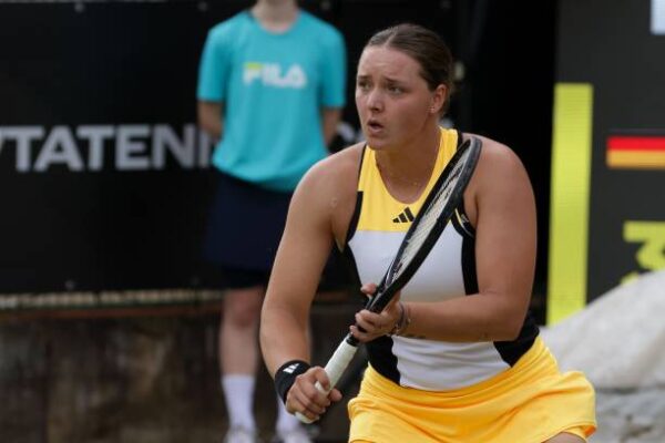 Upset in Bad Homburg as Niemeier shocks Sakkari, while Samsonova and Haddad Maia notch first wins Bad Homburg | Niemeier stuns Sakkari, but Samsonova and Haddad Maia get off the mark