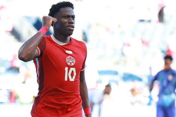 VIDEO: Chelsea and Manchester United target scores first goal in tense Canada versus Peru match Video: Chelsea, Man Utd-linked forward breaks deadlock in chippy Canada-Peru match