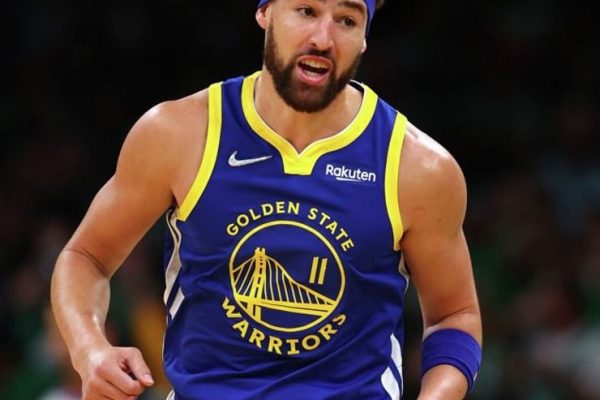 Golden State Warriors Klay Thompson Reaches 15,000 Career Points in Win Against Jazz