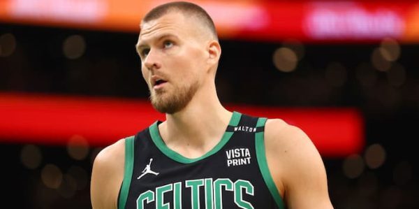 Kristaps Porzingis Celtics pic 1