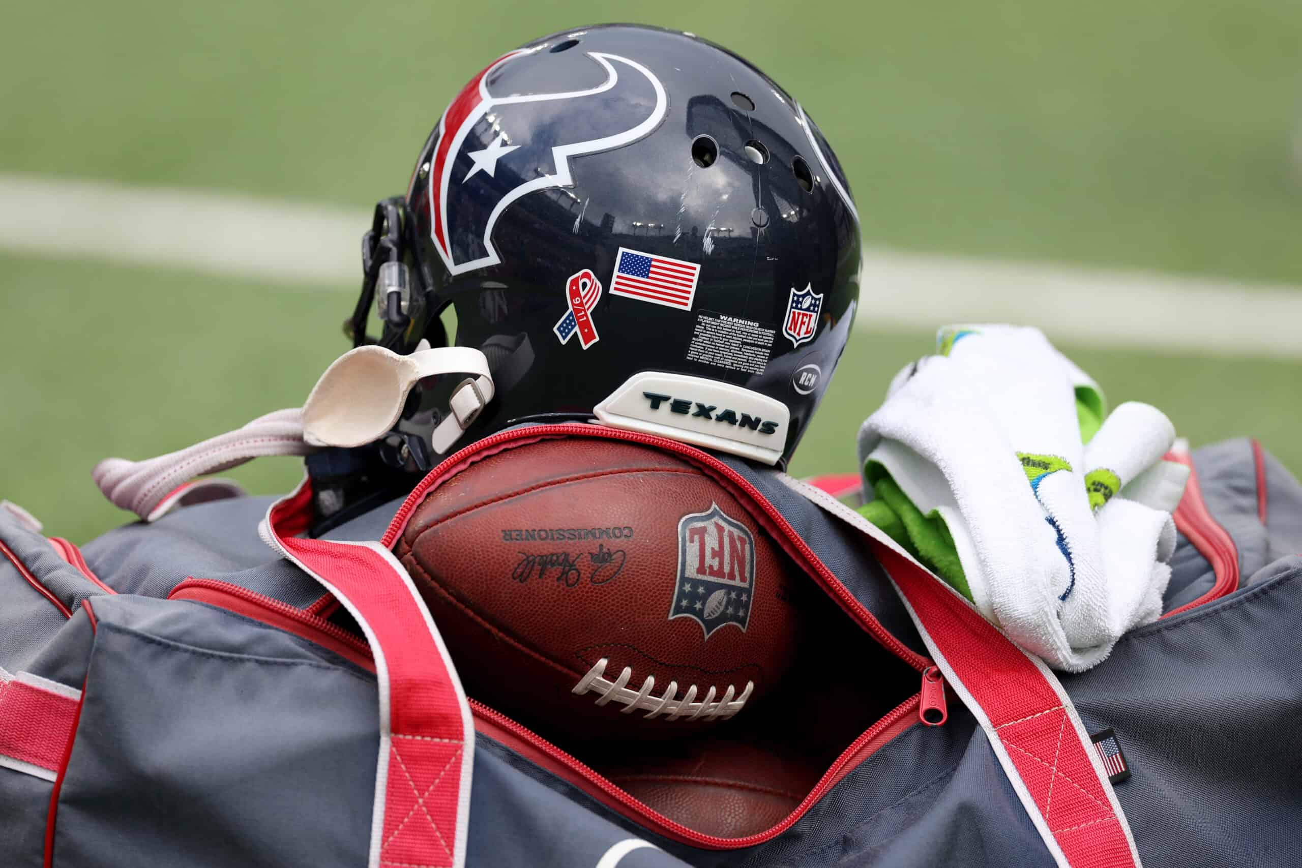 Analyst Has A Strong Belief On What Texans Will Do This Season