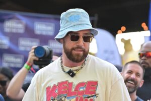 Travis Kelce Has Advice For Jason Before Golf Tournament