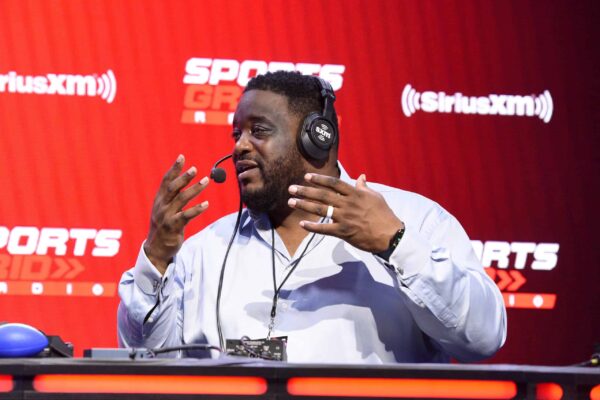 Damien Woody Ranks the Top 5 Quarterbacks in the NFL Presently Damien Woody Names The Top-5 QBs In The NFL Today