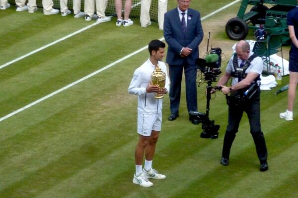 Wimbledon men's singles final expert picks: Alcaraz vs. Djokovic