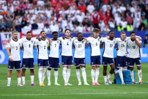 Arsenal have had contact with England star but he's leaning towards Tottenham transfer
