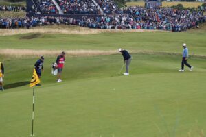What would an 18-handicapper score around Royal Troon? Pros give their views