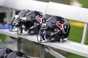 Texans OC Gushes Over Offseason Addition