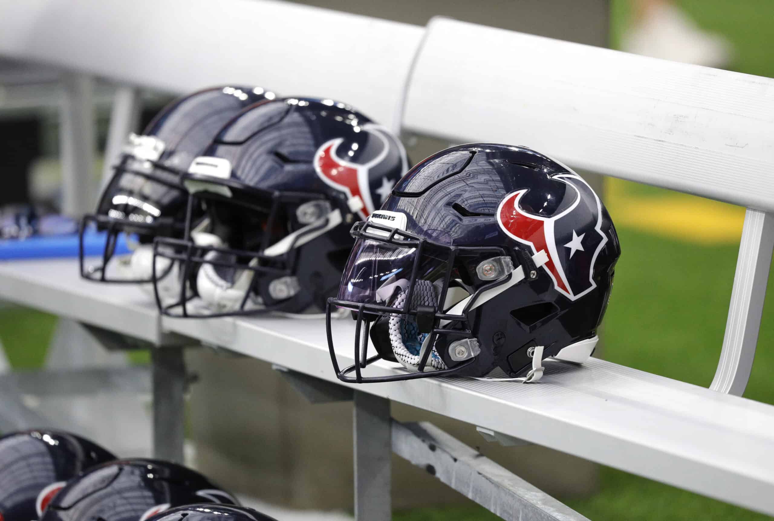 Texans OC Gushes Over Offseason Addition