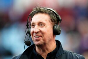 Robbie Fowler claims Leeds are 'paying price' for brutal transfer mistake