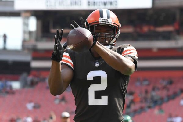 Insider Reveals Update On Amari Cooper Contract Talks