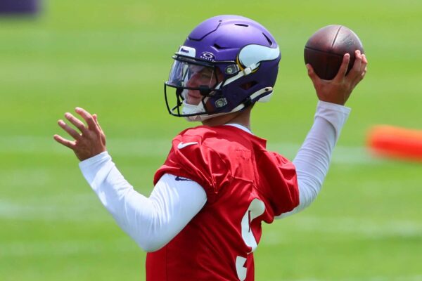 Insider Reveals Details Of J.J. McCarthy's Rookie Contract