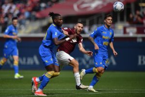 Agent confirms international defender dreams of playing for Leicester City