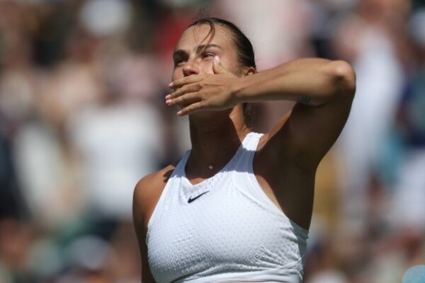 Aryna Sabalenka Withdraws from Wimbledon Due to Shoulder Injury Aryna Sabalenka Pulls Out of Wimbledon with Shoulder Injury