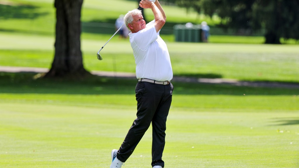 Colin Montgomerie says Tiger Woods should retire from competitive golf