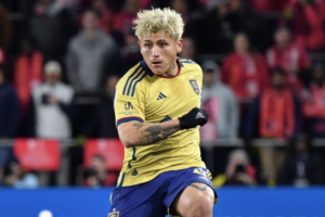 Diego Luna shows "top caliber player" abilities following reported Olympic snub