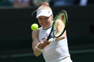 Tearful Dart Breaks Boulter's Heart in Wimbledon Thriller