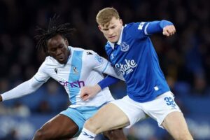 Everton planning to offer Jarrad Branthwaite new deal in order to ward off Man United - Man United News And Transfer News