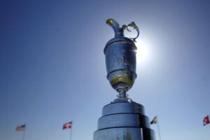 15 golfers have won 2 majors, including the British Open, in same year