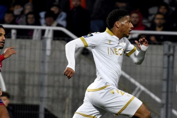 Jean-Clair Todibo set to join West Ham on loan from OGC Nice, ending long pursuit by Manchester United – Latest Manchester United Transfer News Jean-Clair Todibo: West Ham agree loan deal with OGC Nice for long-term Man United target - Man United News And Transfer News
