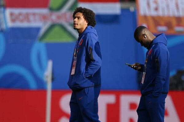 Kobbie Mainoo spotted with Man United target Joshua Zirkzee after Euro semi-final - Man United News And Transfer News