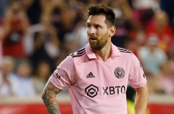 MLS Analyst Advises Inter Miami to Avoid Jeopardizing Lionel Messi’s Importance Lionel Messi Looking Pensive For Inter Miami