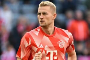 Manchester United Target De Ligt