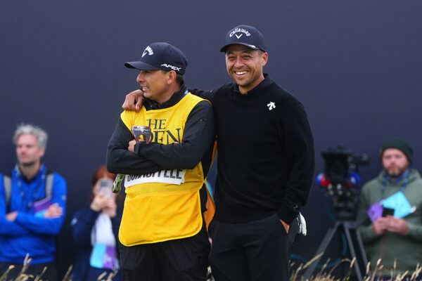 Schauffele steals dramatic show at Troon