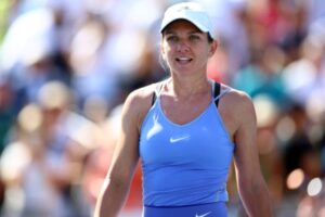 Knee Injury Curtails Simona Halep's Comeback