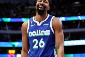 Spencer Dinwiddie on Wizards players - Theyre over there trying to get paid, not trying to play winning basketball