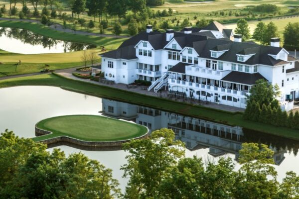 Two of Donald Trump’s golf course liquor licenses not renewed