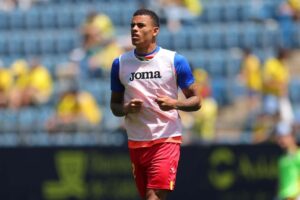 Valencia CF back in the race for Mason Greenwood as Friday deadline set for deal - Man United News And Transfer News