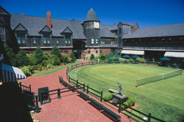 How Many Major Titles Does The Average Tennis Hall of Famer Have?