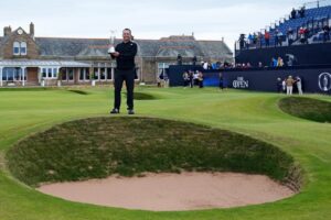 What will Xander Schauffele, father Stefan drink from Claret Jug?