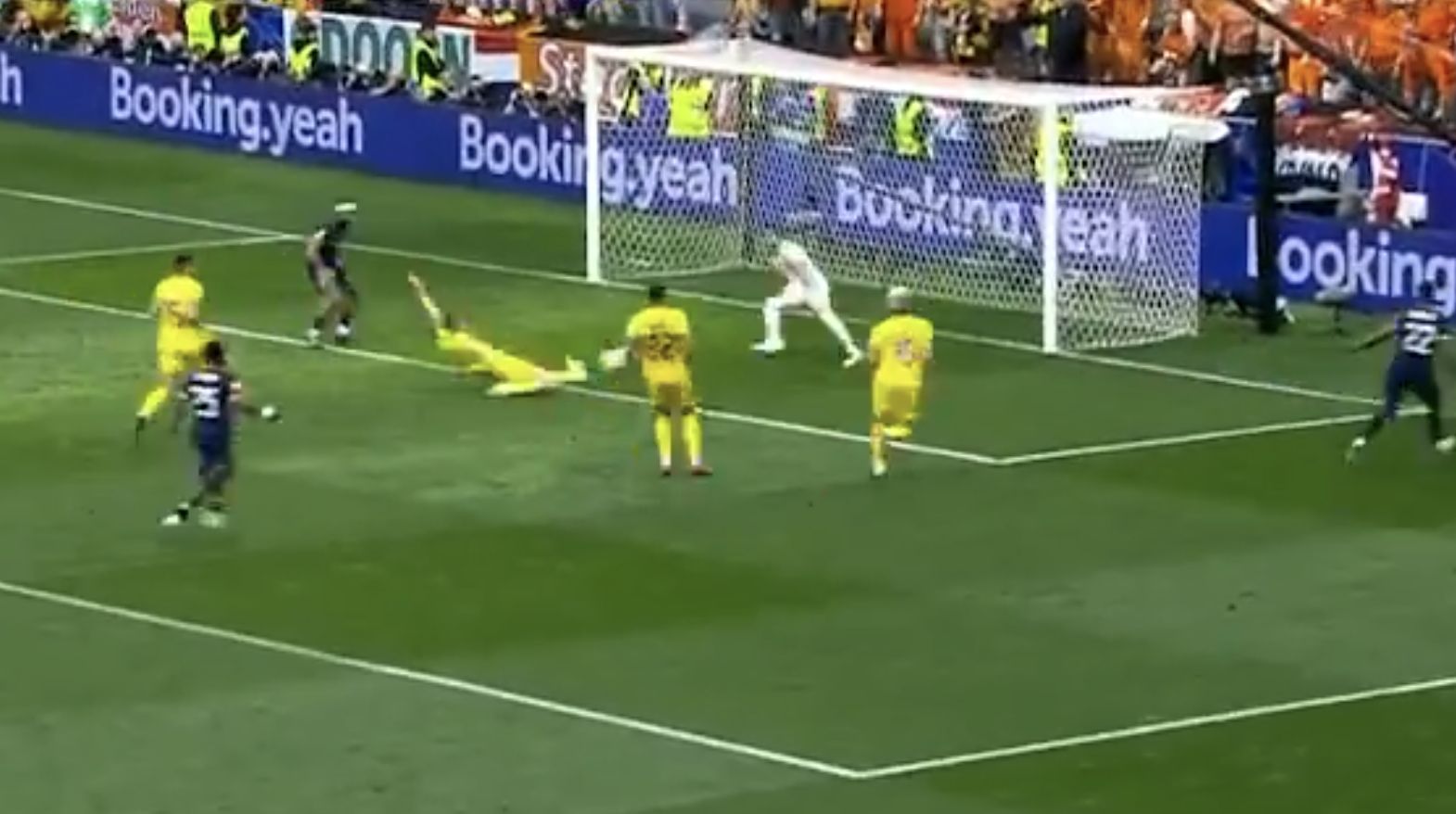 Tottenham's Radu Dragusin makes incredible block at Euro 2024