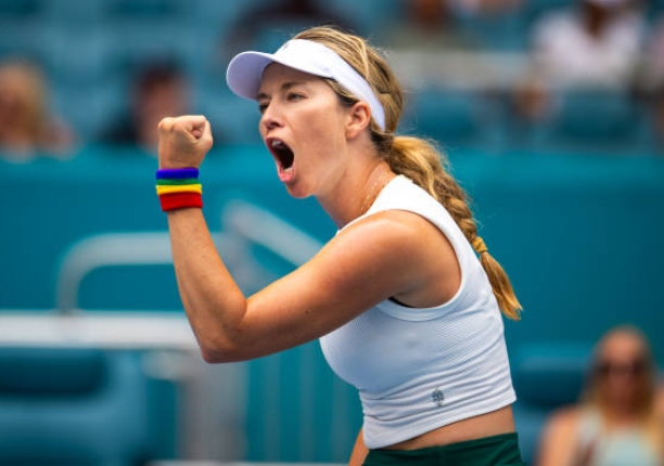 Danielle Collins' US Open Singles Career Ends In Defeat to Dolehide