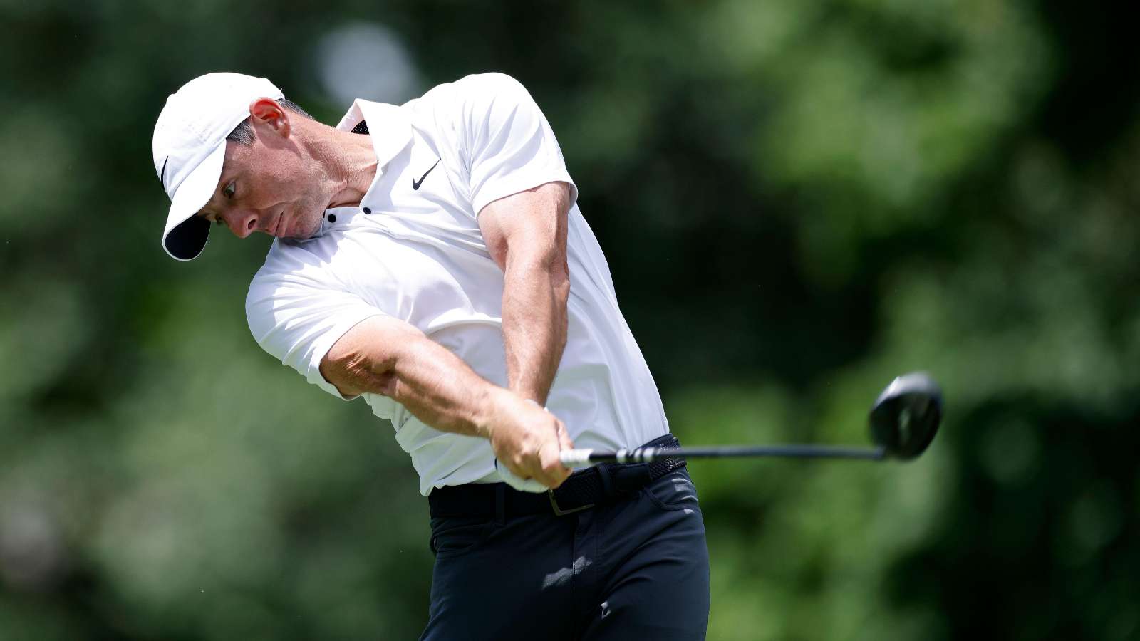 What drivers do the PGA Tour's 10 longest hitters use?