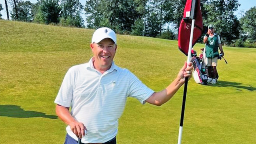 Course architect Jay Blasi makes hole-in-one on par 4 at Mammoth Dunes
