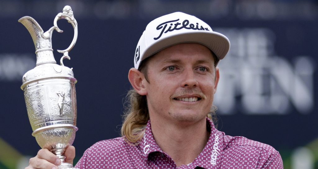WATCH: Cameron Smith showcases incredible ability with perfect shot off cart path