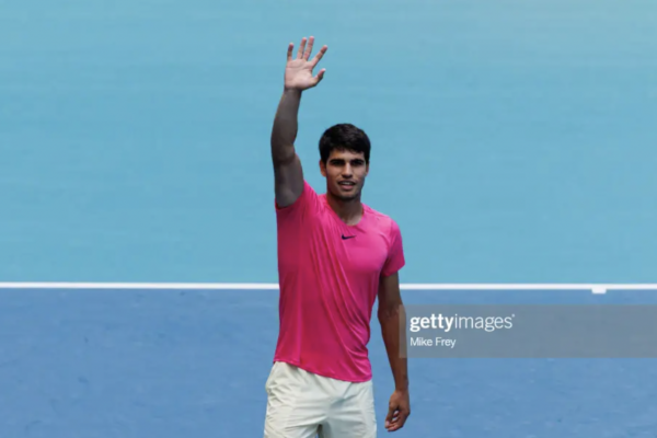 Laver Cup tied as Tiafoe upsets Medvedev, Alcaraz beats Shelton